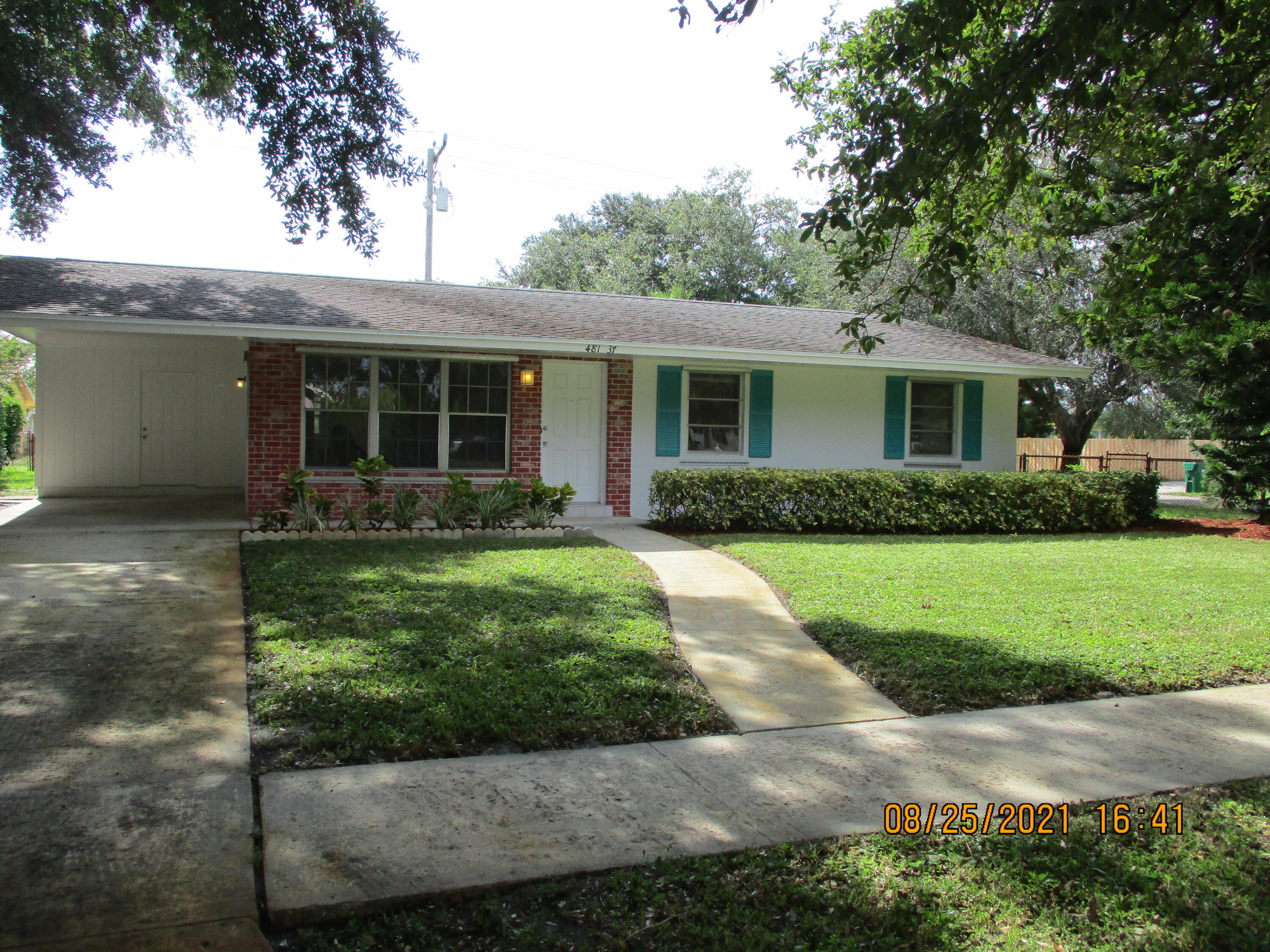 481 West 37th Street Riviera Beach, FL 33404 - Photo 1 of 35 IMG_0669
