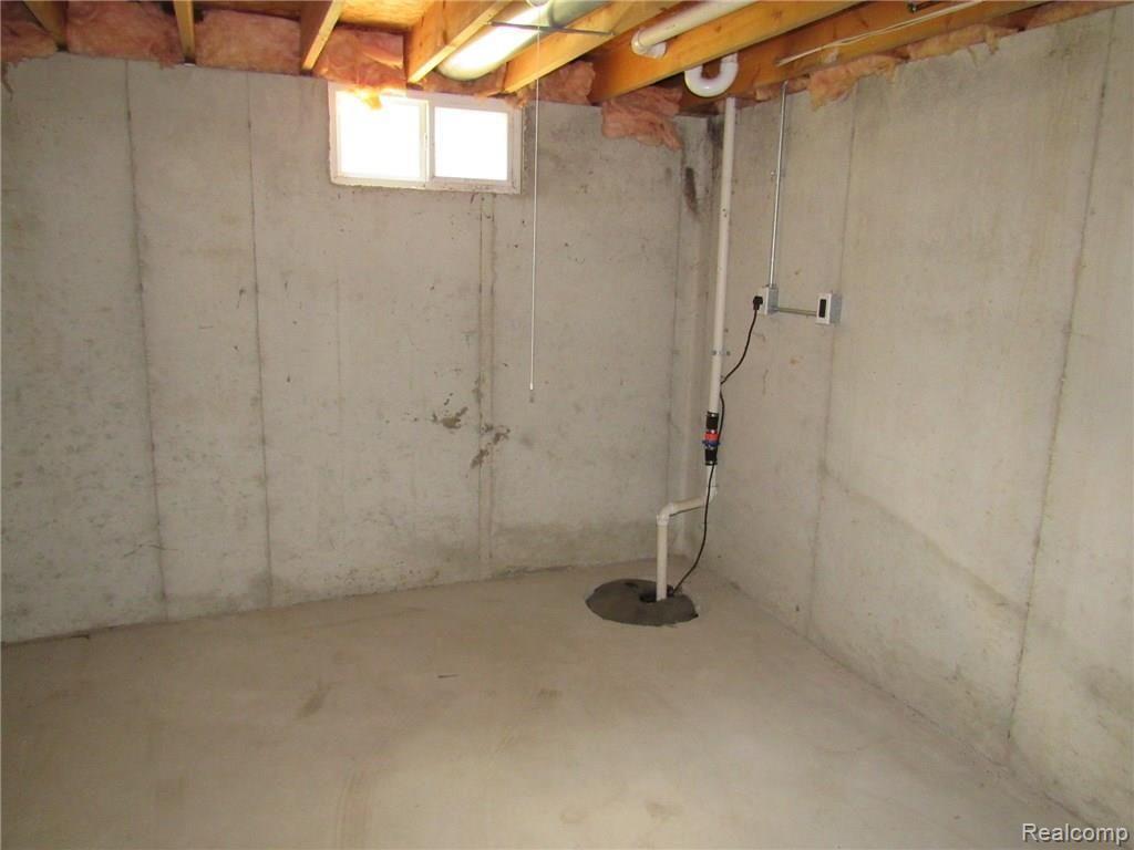 9405 Stelzer Road Howell, MI 48855 - Photo 44 of 46 IMG_2360.JPG