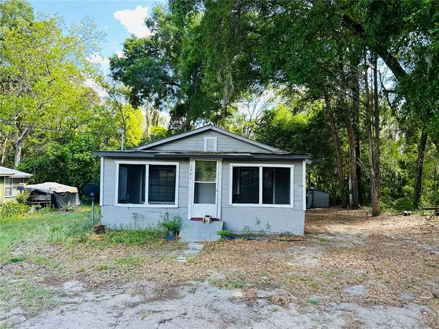 $1,250 | 1741 Highway 20, Unit 1741, Hawthorne, FL 32640