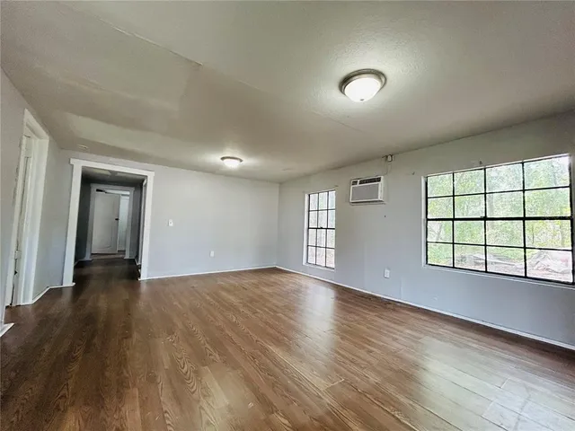 $1,250 | 1741 Highway 20, Unit 1741, Hawthorne, FL 32640