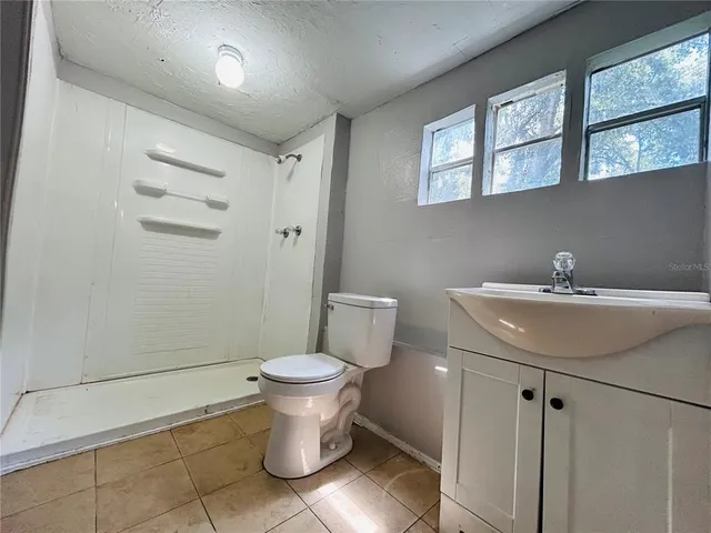 $1,250 | 1741 Highway 20, Unit 1741, Hawthorne, FL 32640