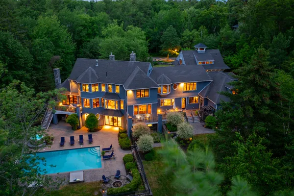 $3,995,000 | 19 Tiger Lily Lane, Cape Elizabeth, ME 04107
