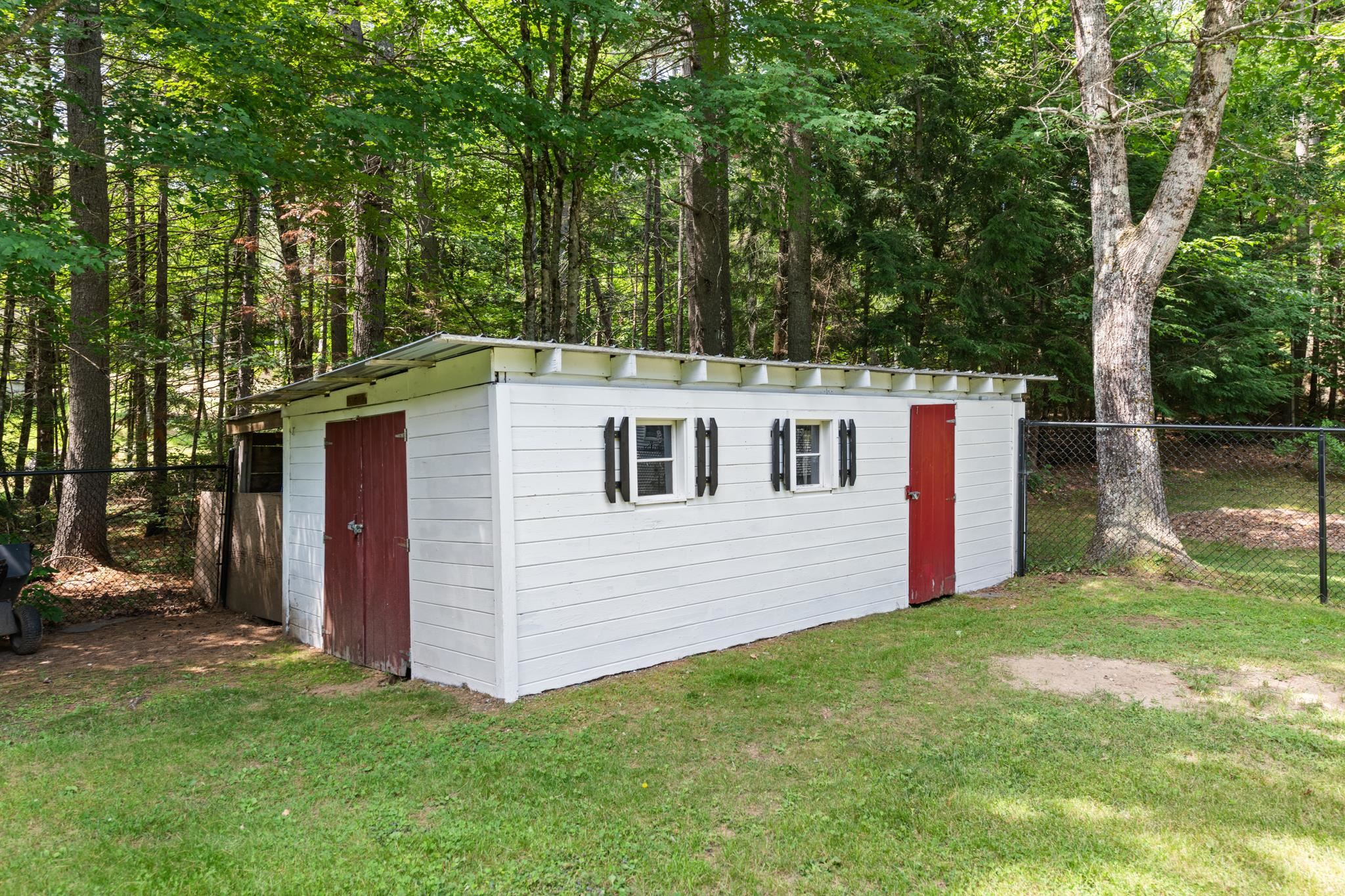 56 Barry Highlands Road Danbury, NH 03230 - Photo 34 of 41