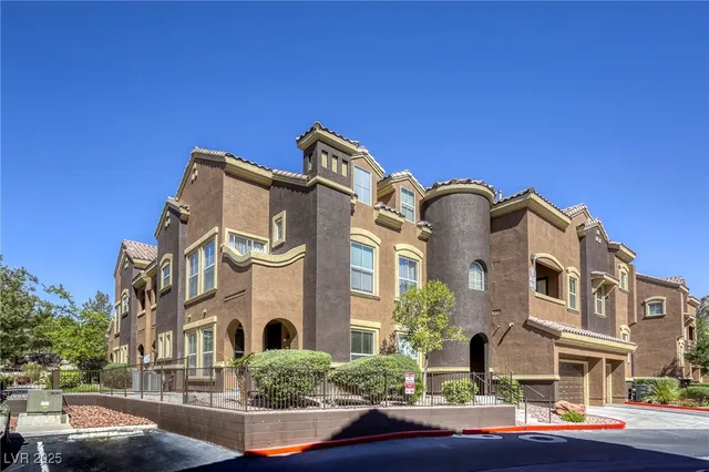 $335,000 | 3975 North Hualapai Way, Unit 147, Las Vegas, NV 89129