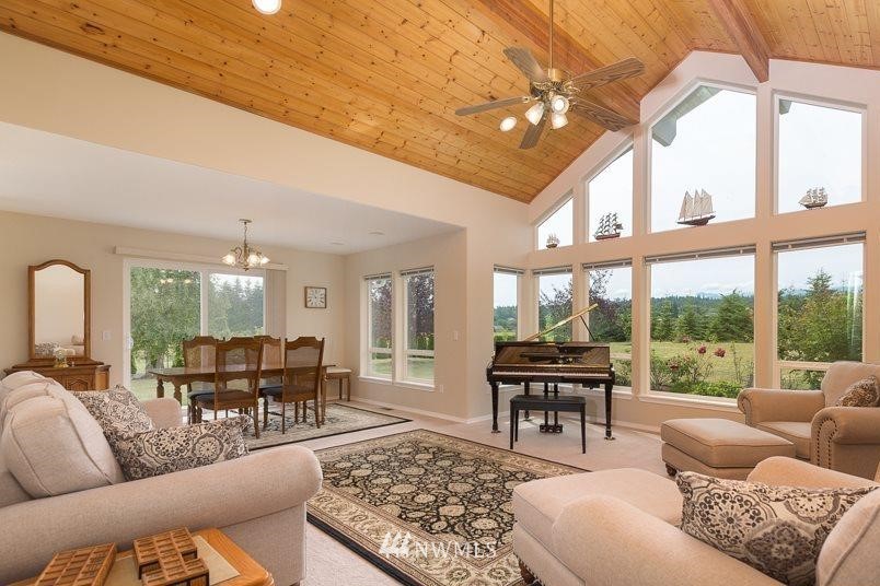 193 Thunder Road Port Angeles, WA 98362 - Photo 11 of 25 Gallery Image 11