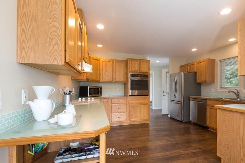 193 Thunder Road Port Angeles, WA 98362 - Photo 14 of 25 Gallery Image 14