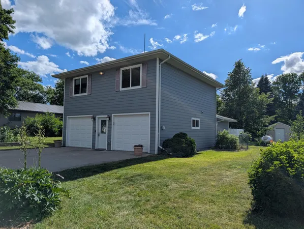 $144,000 | 501 Prospect Street, Milroy, MN 56263