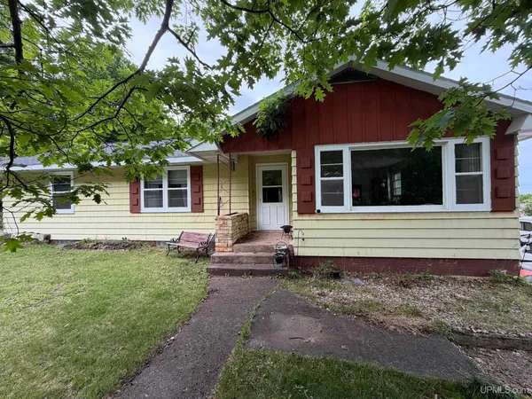 $249,000 | 315 Seilo Avenue, Ishpeming, MI 49849