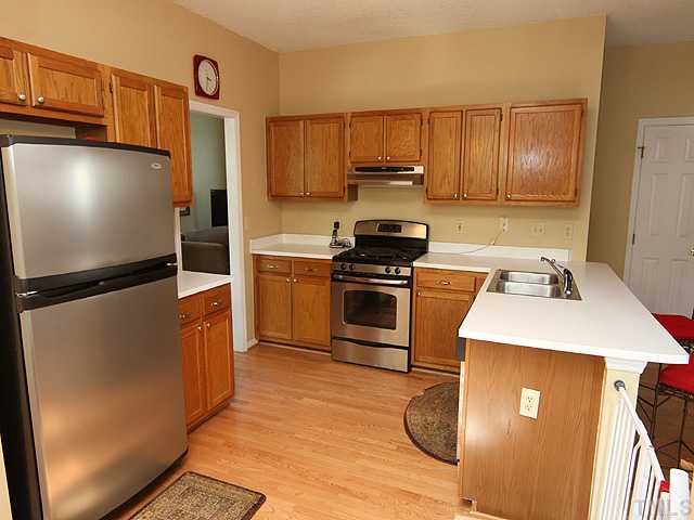 11937 Fairlie Place Raleigh, NC 27613 - Photo 4 of 12