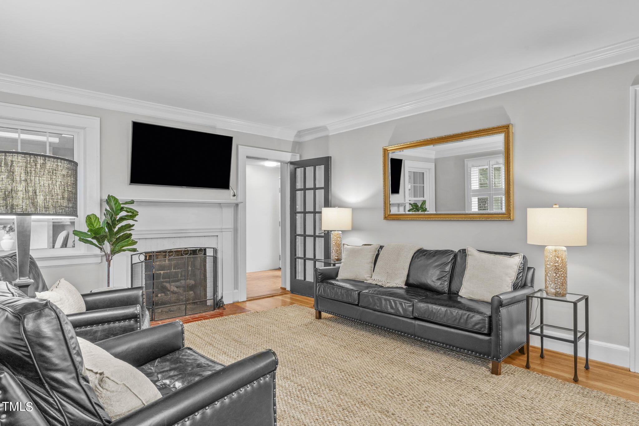 2704 Barmettler Street Raleigh, NC 27607 - Photo 4 of 32 A (1 of 25)