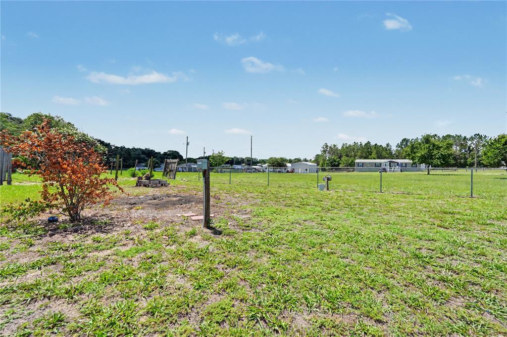 39402 Richland Road Zephyrhills, FL 33540 - Photo 33 of 38