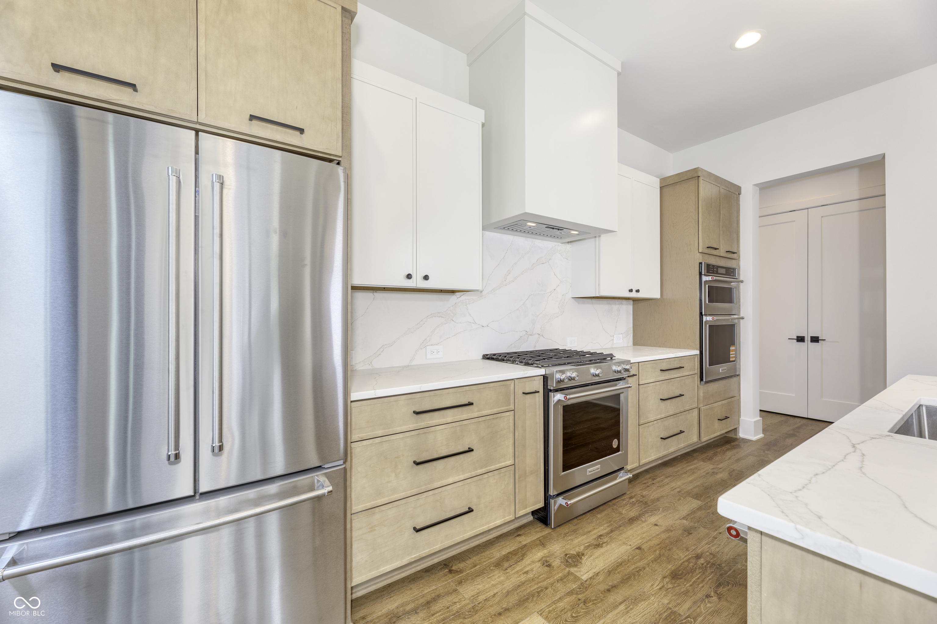 8694 Morgan Drive Fishers, IN 46038 - Photo 13 of 82