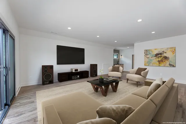 $939,900 | 8694 Morgan Drive, Fishers, IN 46038