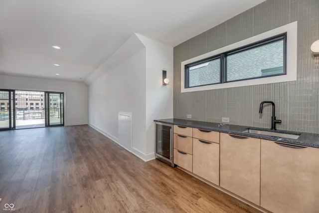 $939,900 | 8694 Morgan Drive, Fishers, IN 46038