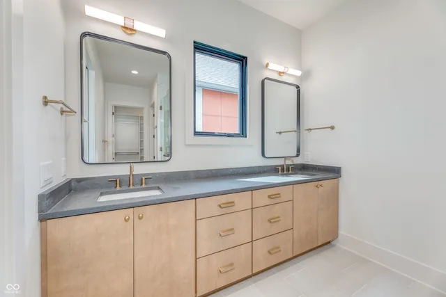 $939,900 | 8694 Morgan Drive, Fishers, IN 46038