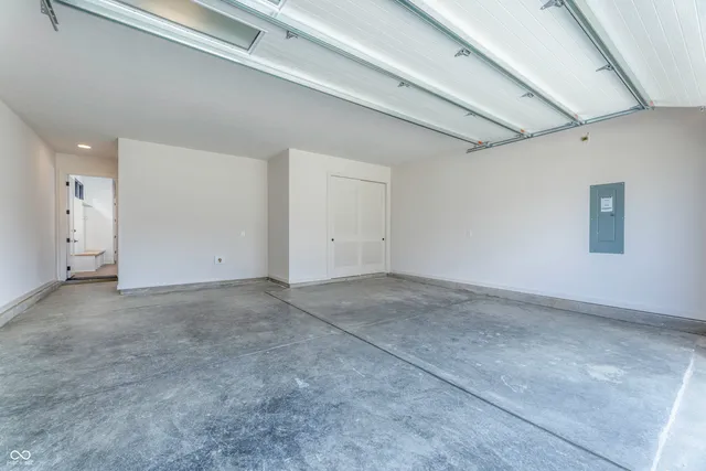 $939,900 | 8694 Morgan Drive, Fishers, IN 46038