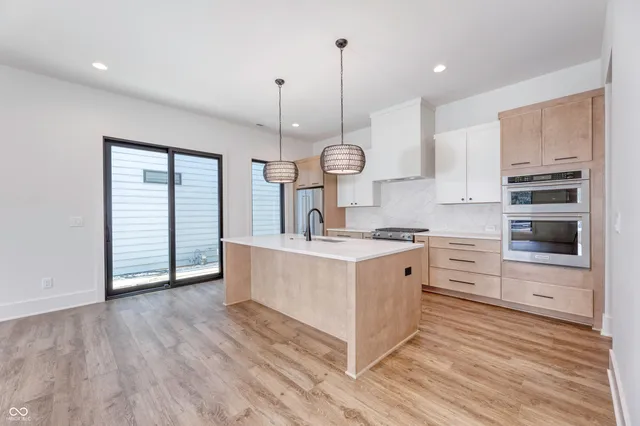 $939,900 | 8694 Morgan Drive, Fishers, IN 46038