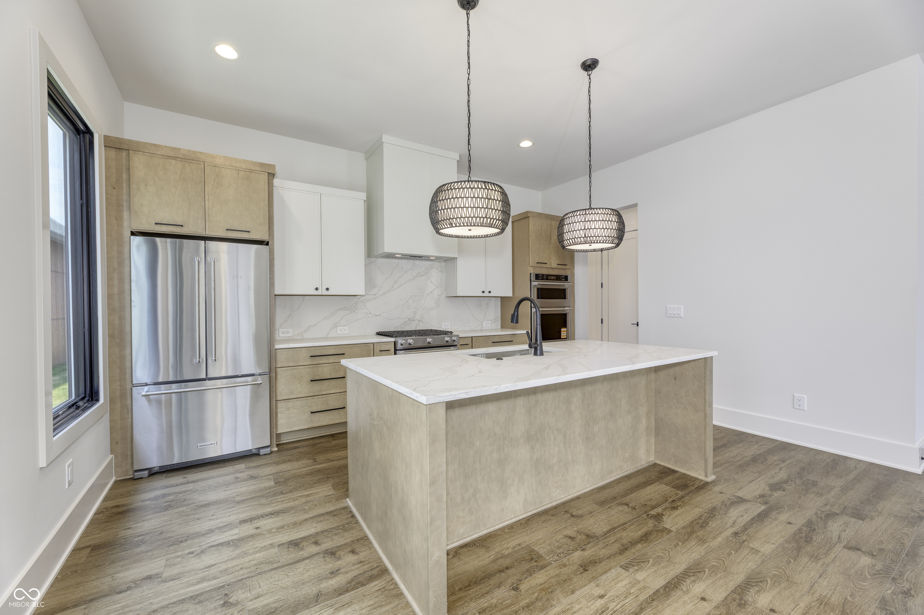 8694 Morgan Drive Fishers, IN 46038 - Photo 9 of 82