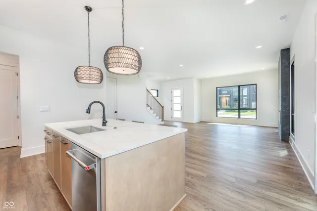 $939,900 | 8694 Morgan Drive, Fishers, IN 46038