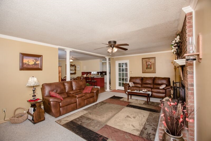 1075 Mount Zion Road Spartanburg, SC 29303 - Photo 4 of 22 Gallery Image 4