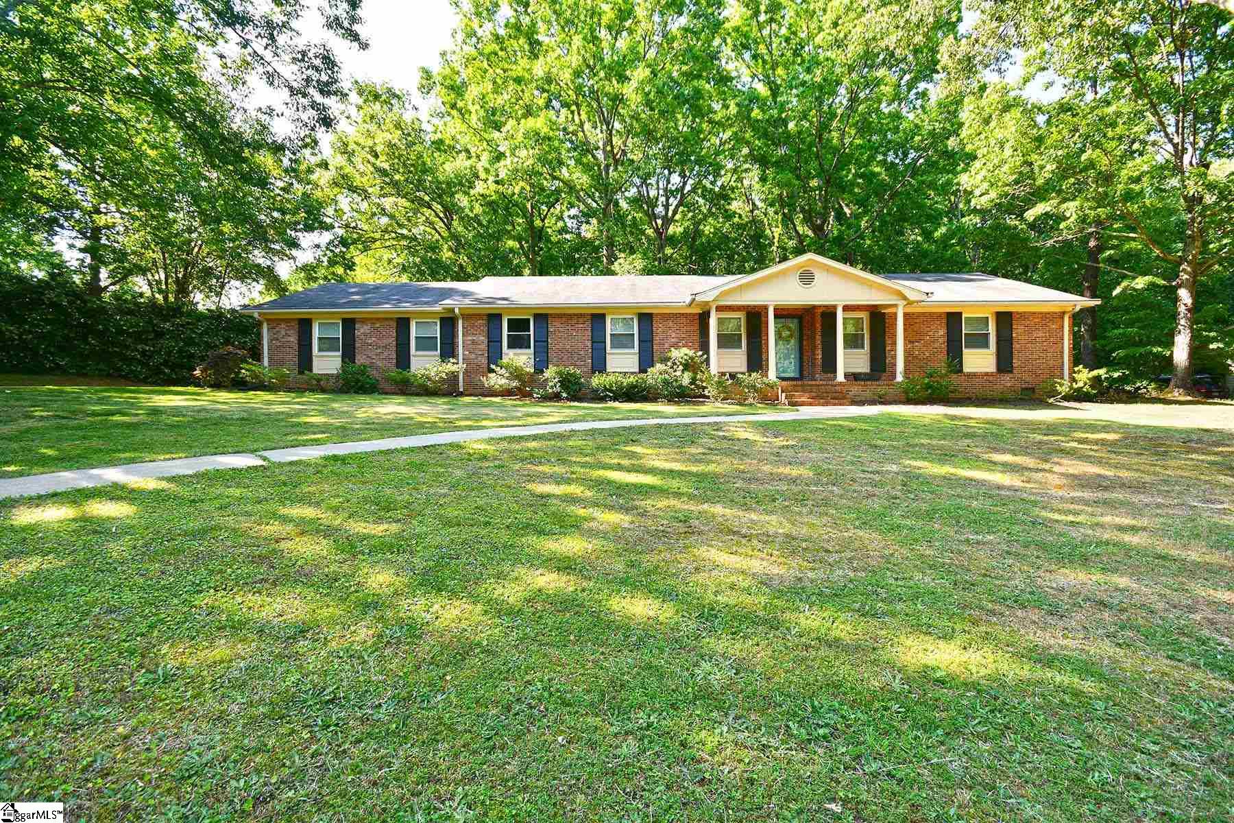 114 Wallingford Road Greenville, SC 29609 - Photo 1 of 35 Gallery Image 1