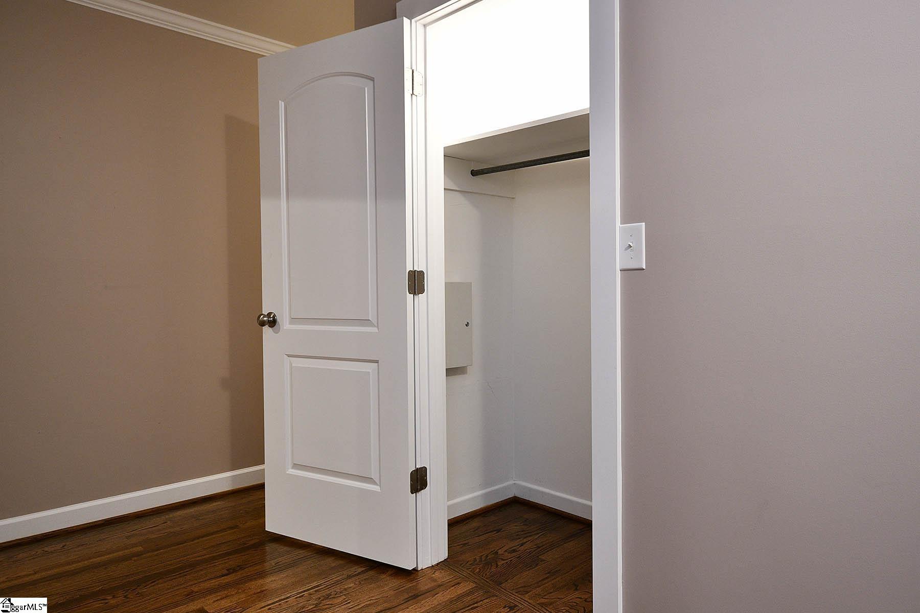 114 Wallingford Road Greenville, SC 29609 - Photo 20 of 35 Gallery Image 20