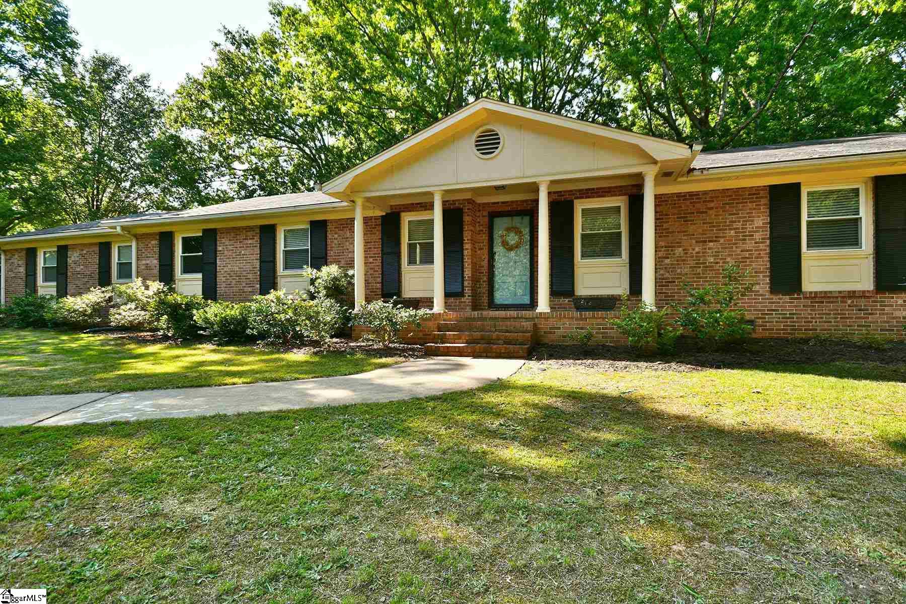 114 Wallingford Road Greenville, SC 29609 - Photo 3 of 35 Gallery Image 3