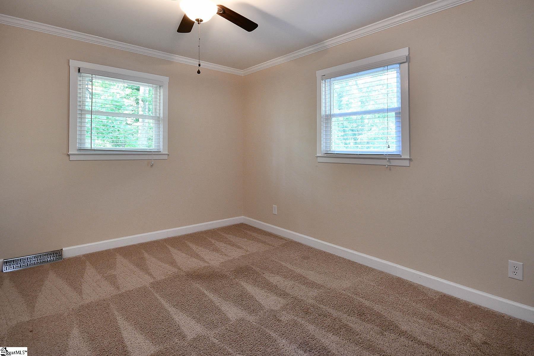 114 Wallingford Road Greenville, SC 29609 - Photo 25 of 35 Gallery Image 25