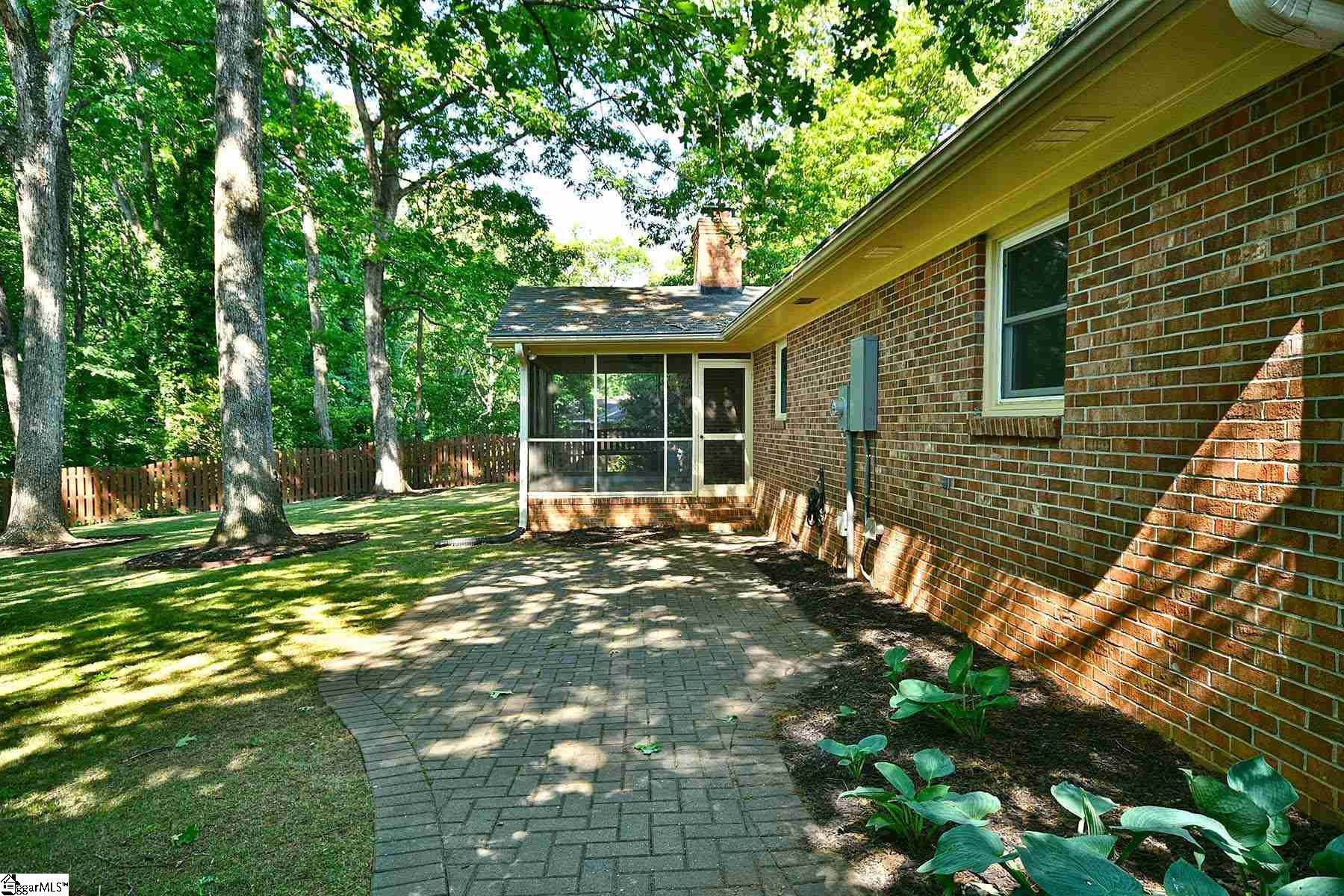 114 Wallingford Road Greenville, SC 29609 - Photo 30 of 35 Gallery Image 30