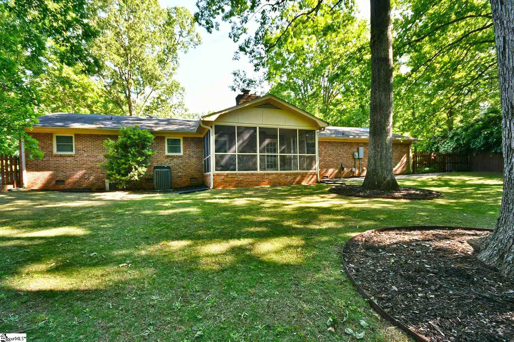 114 Wallingford Road Greenville, SC 29609 - Photo 33 of 35 Gallery Image 33