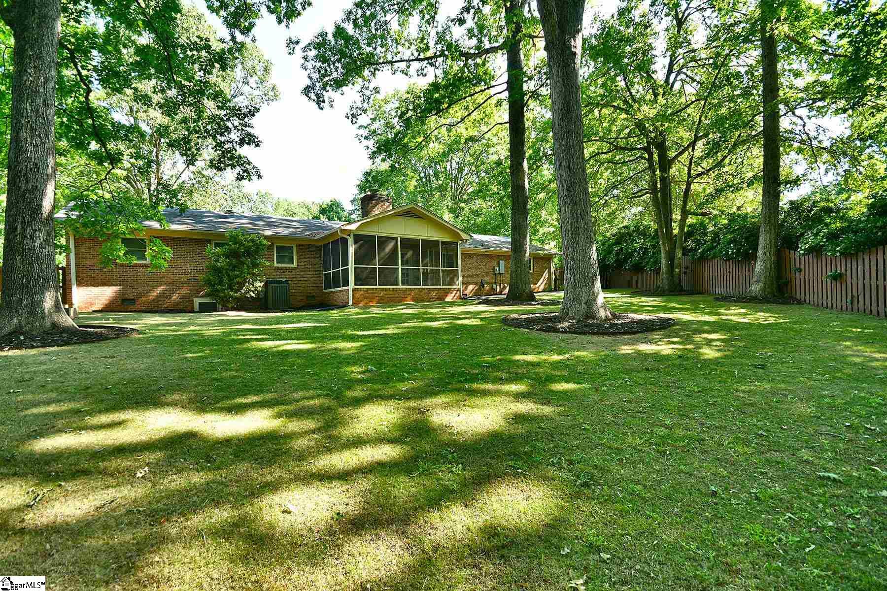 114 Wallingford Road Greenville, SC 29609 - Photo 34 of 35 Gallery Image 34
