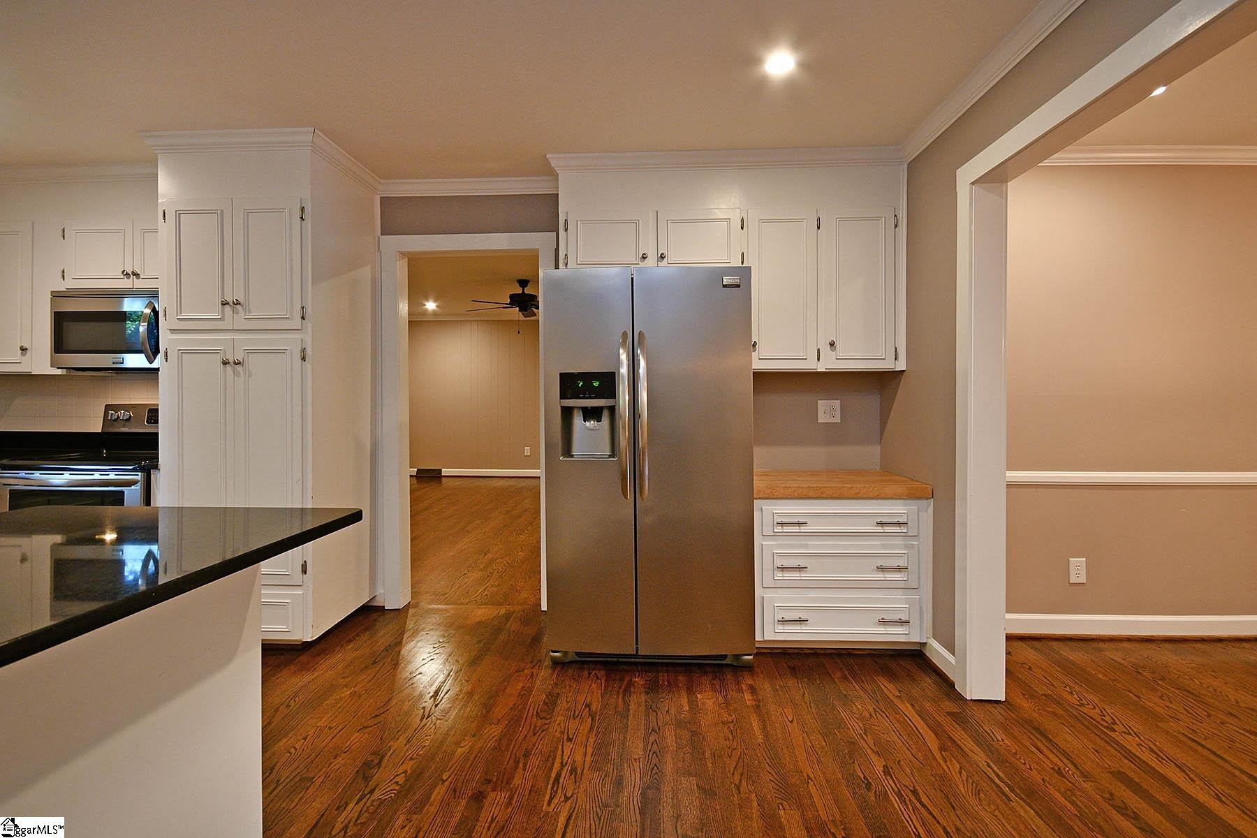 114 Wallingford Road Greenville, SC 29609 - Photo 8 of 35 Gallery Image 8