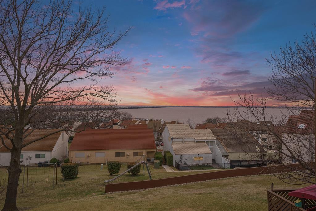 a view of houses with city street