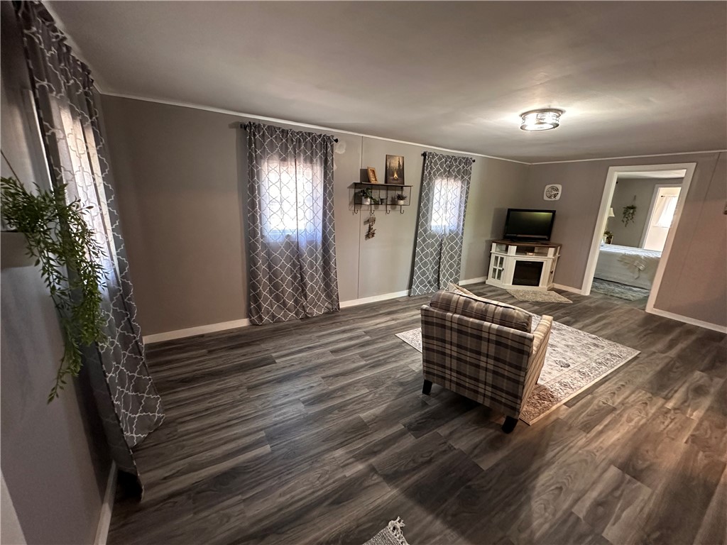 4 Presnell Point Pana, IL 62557 - Photo 5 of 11