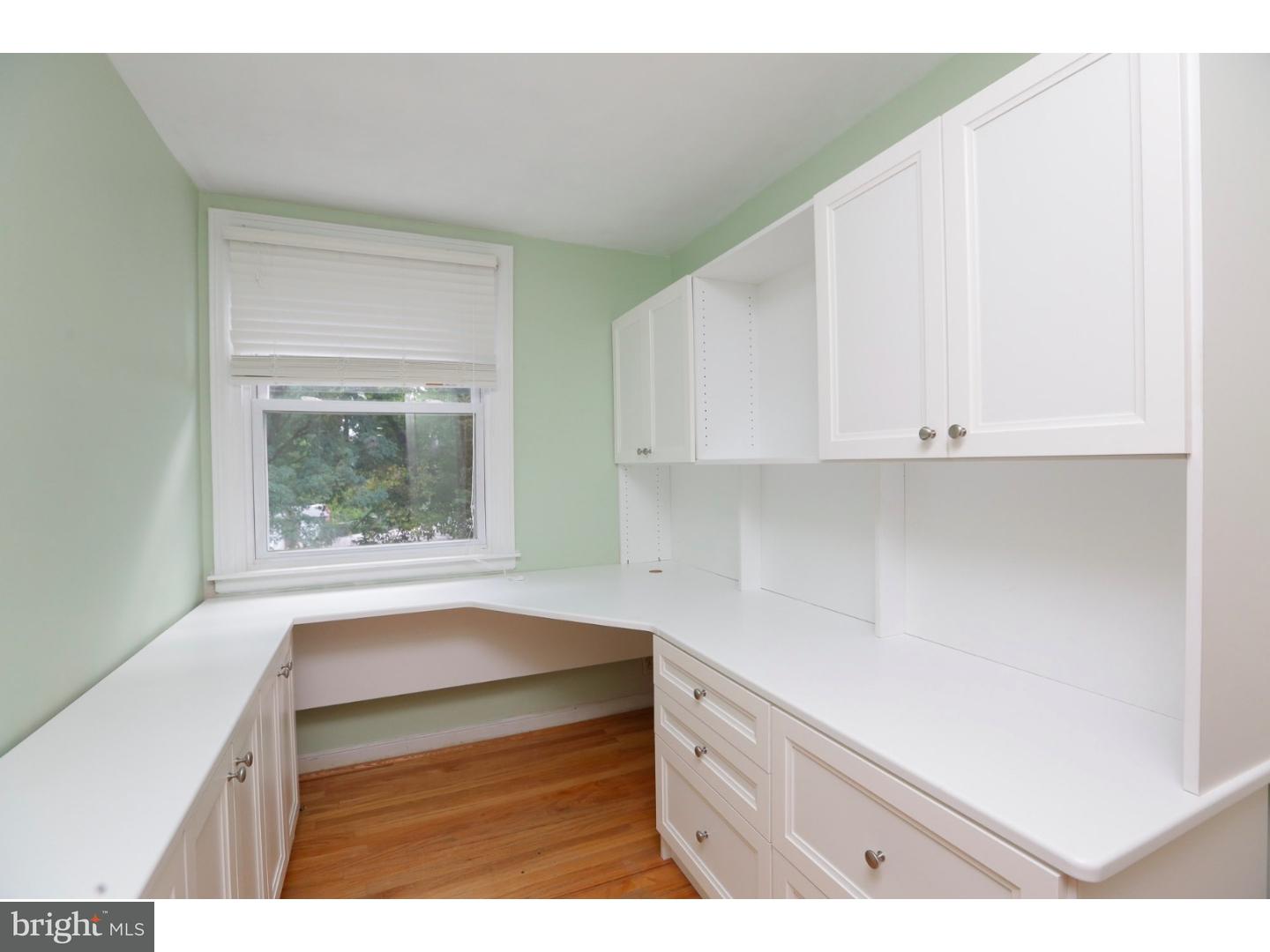 8053 Winston Road Philadelphia, PA 19118 - Photo 15 of 25 Office / Study