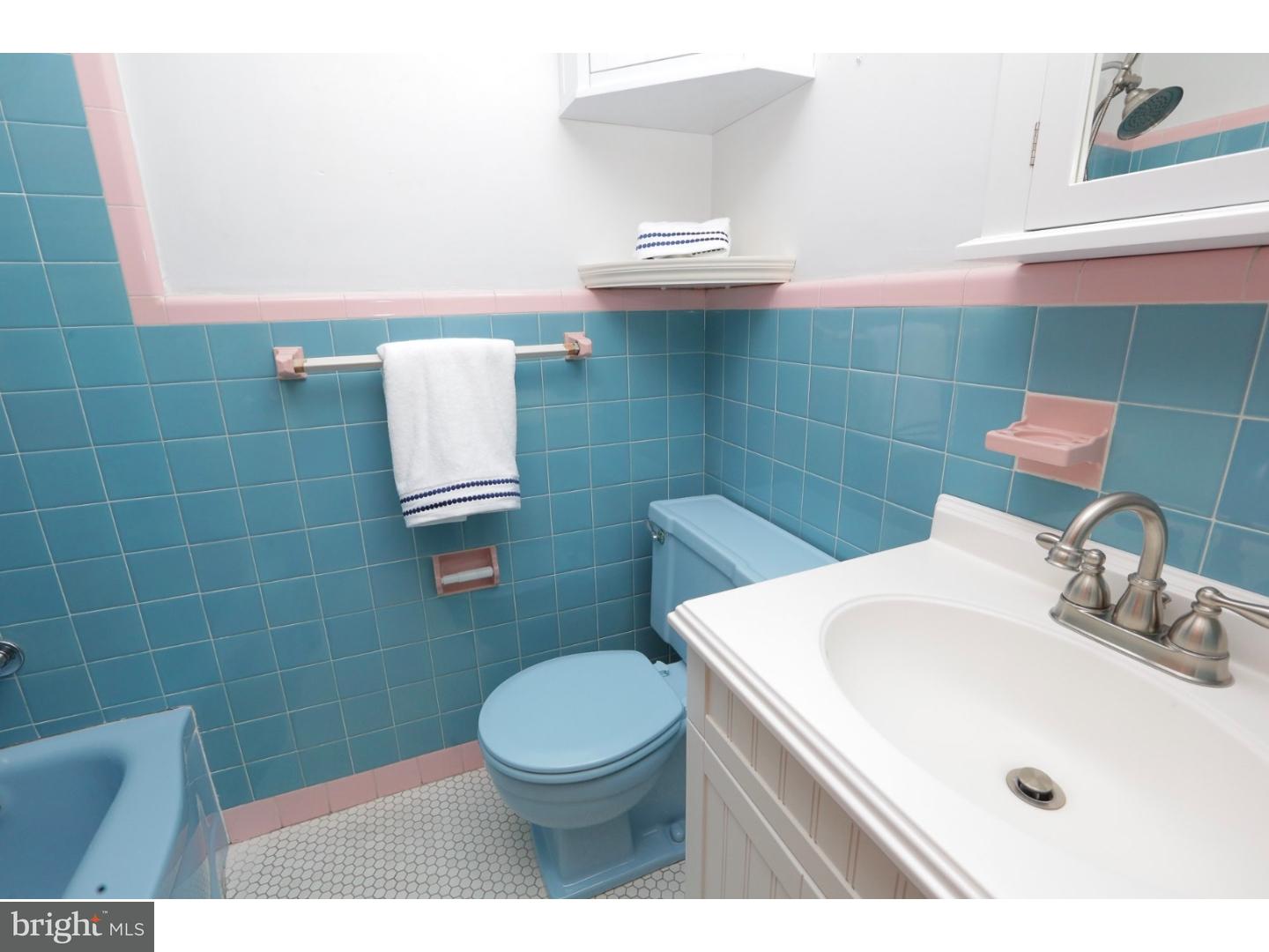 8053 Winston Road Philadelphia, PA 19118 - Photo 22 of 25 Bathroom