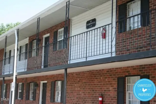 $1,070 | 115 Florence Street, Unit 13, Graham, NC 27253