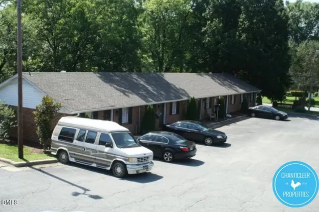 $1,070 | 115 Florence Street, Unit 13, Graham, NC 27253