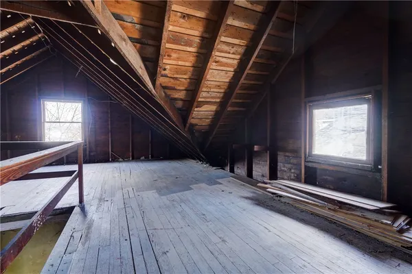 $1,600 | 461 Parsells Avenue, Rochester, NY 14609