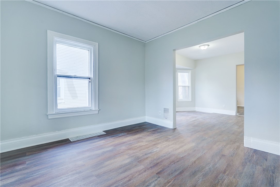 461 Parsells Avenue Rochester, NY 14609 - Photo 6 of 23