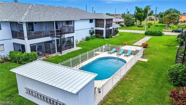 $1,300 | 1203 Southwest 48th Terrace, Unit 202, Cape Coral, FL 33914