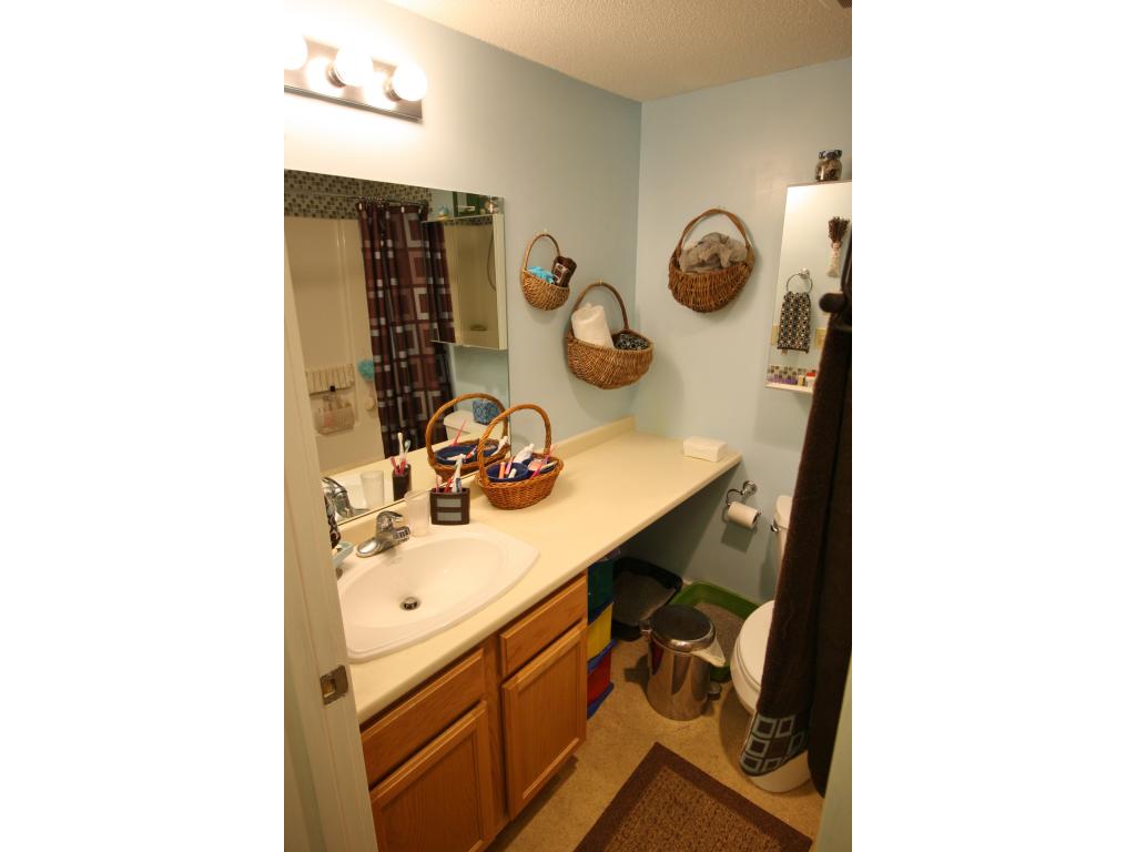 101 Mountains Edge Road, Unit 101 West Windsor, VT 05037 - Photo 13 of 27
