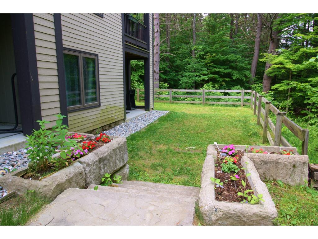 101 Mountains Edge Road, Unit 101 West Windsor, VT 05037 - Photo 4 of 27