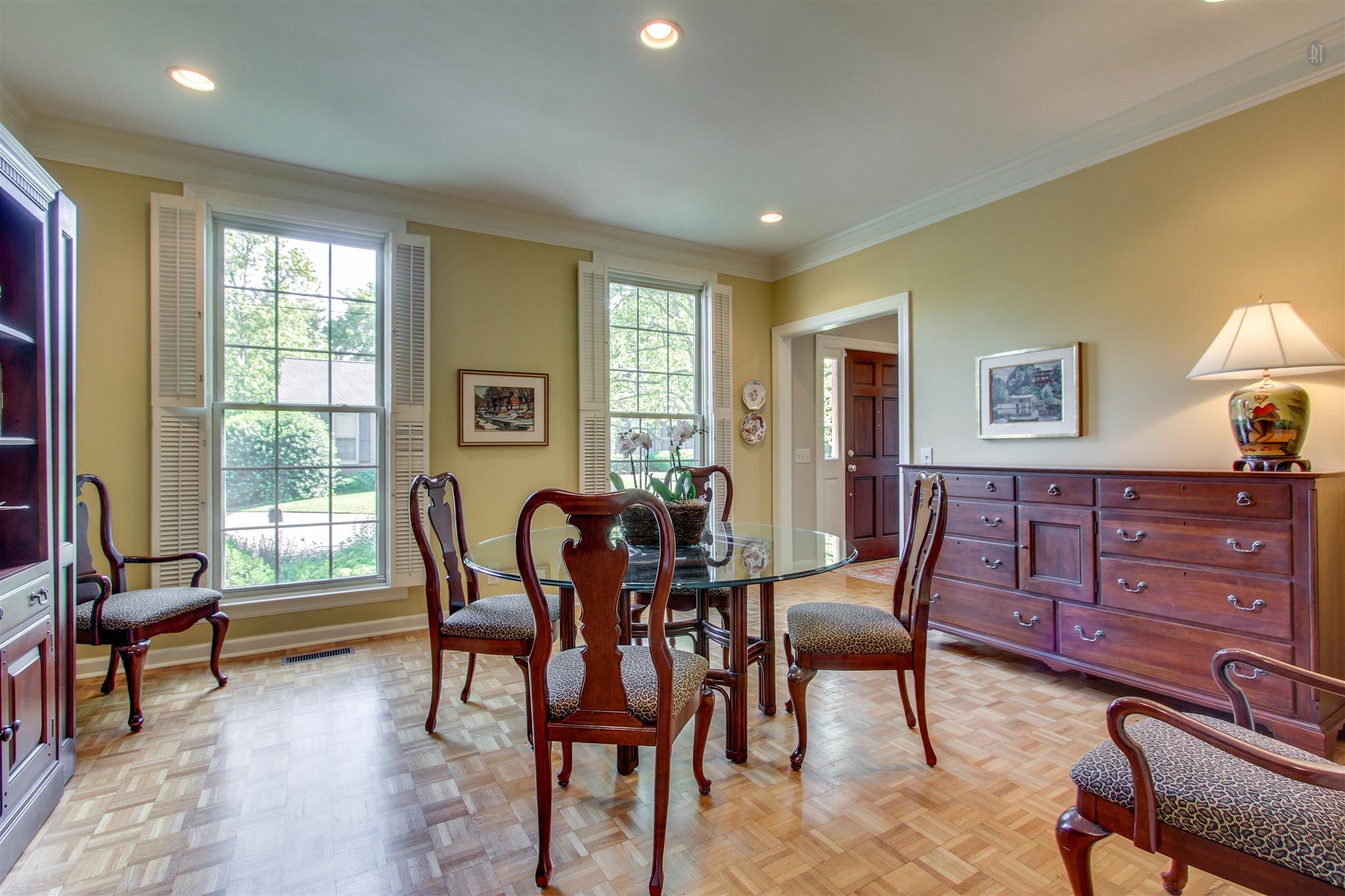Gallery Image 6