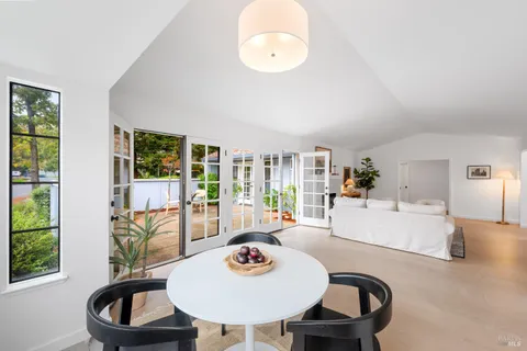 $795,000 | 889 Princeton Drive, Sonoma, CA 95476