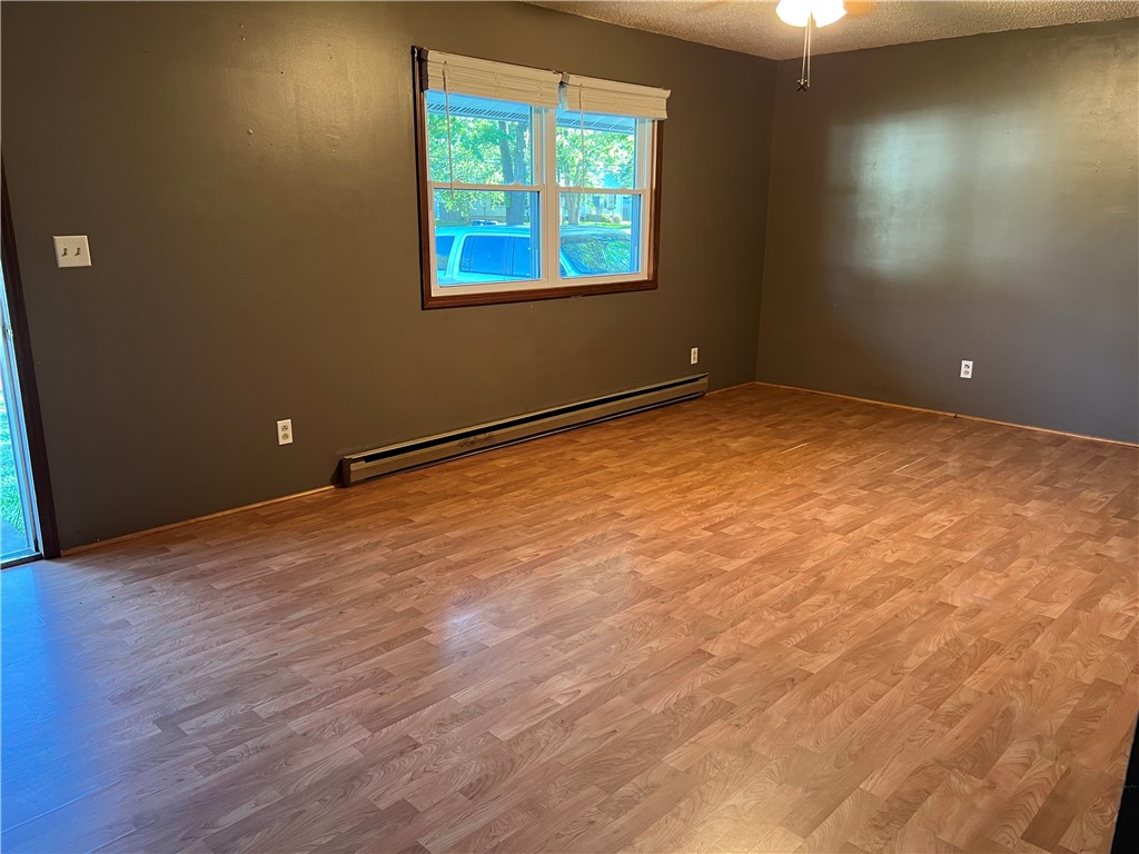 1306 East Chestnut Street Olney, IL 62450 - Photo 5 of 16