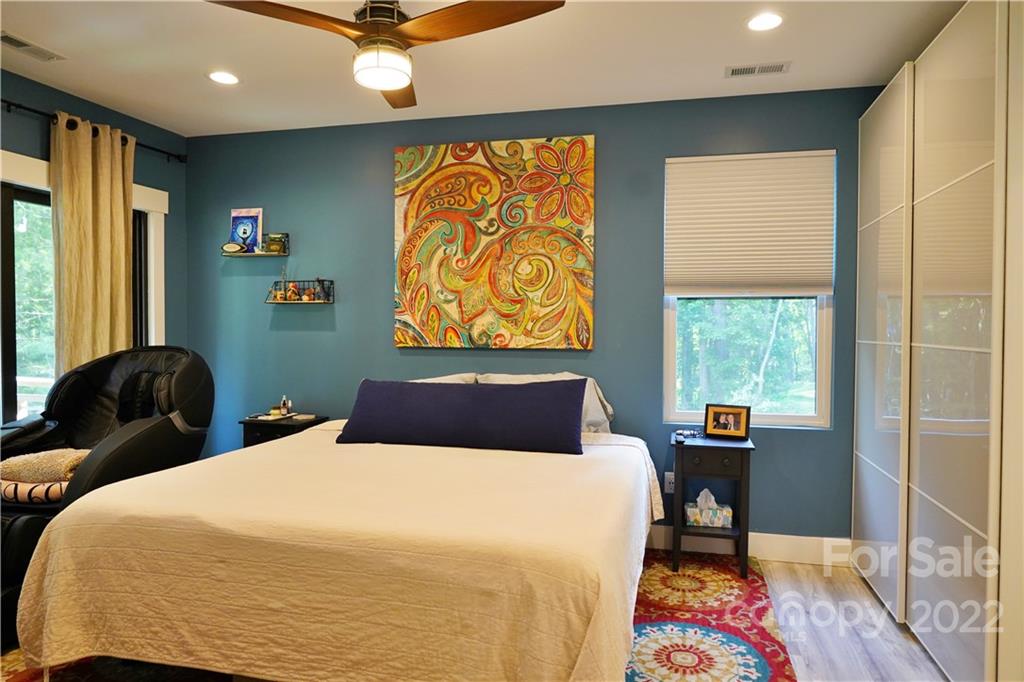 167 Whitaker Road Fairview, NC 28730 - Photo 11 of 36 Gallery Image 11