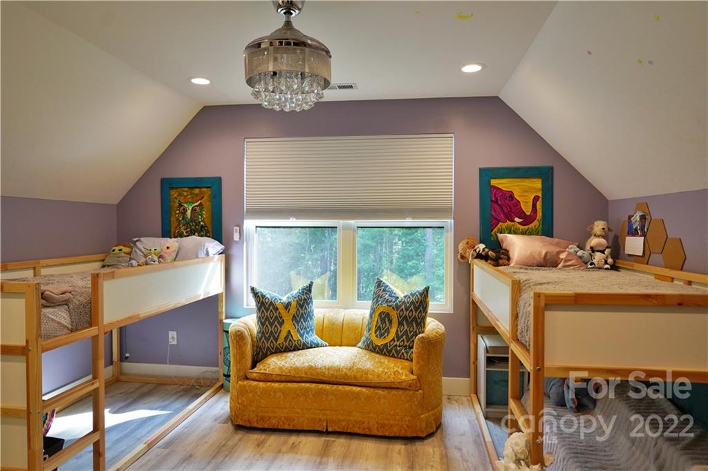167 Whitaker Road Fairview, NC 28730 - Photo 25 of 36 Gallery Image 25