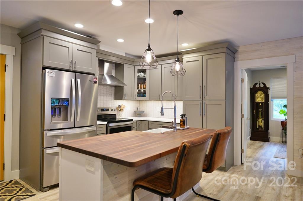 167 Whitaker Road Fairview, NC 28730 - Photo 7 of 36 Gallery Image 7
