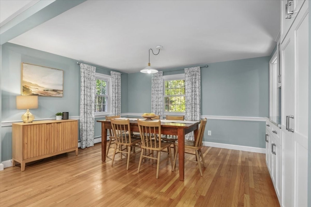 574 High Street Walpole, MA 02081 - Photo 6 of 37 Gallery Image 6
